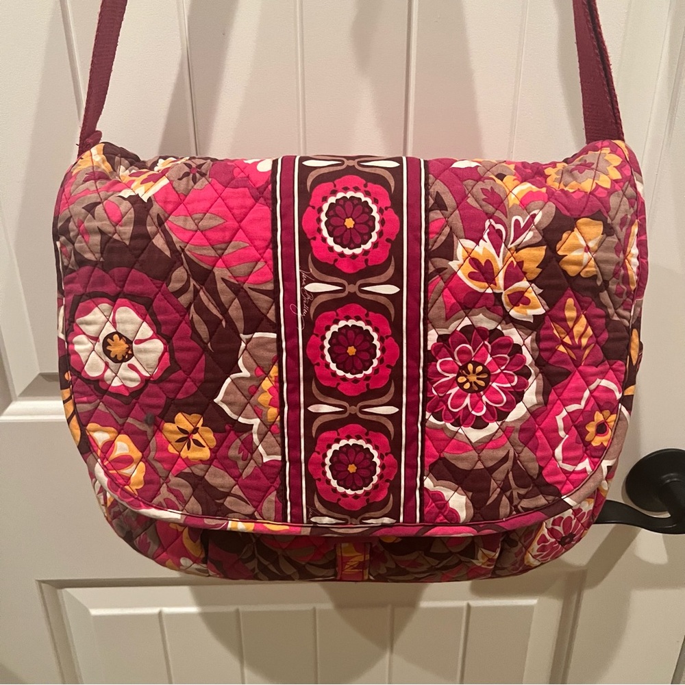 Vera Bradley Shoulder Messenger Bag Carnaby Quilted Floral Pink